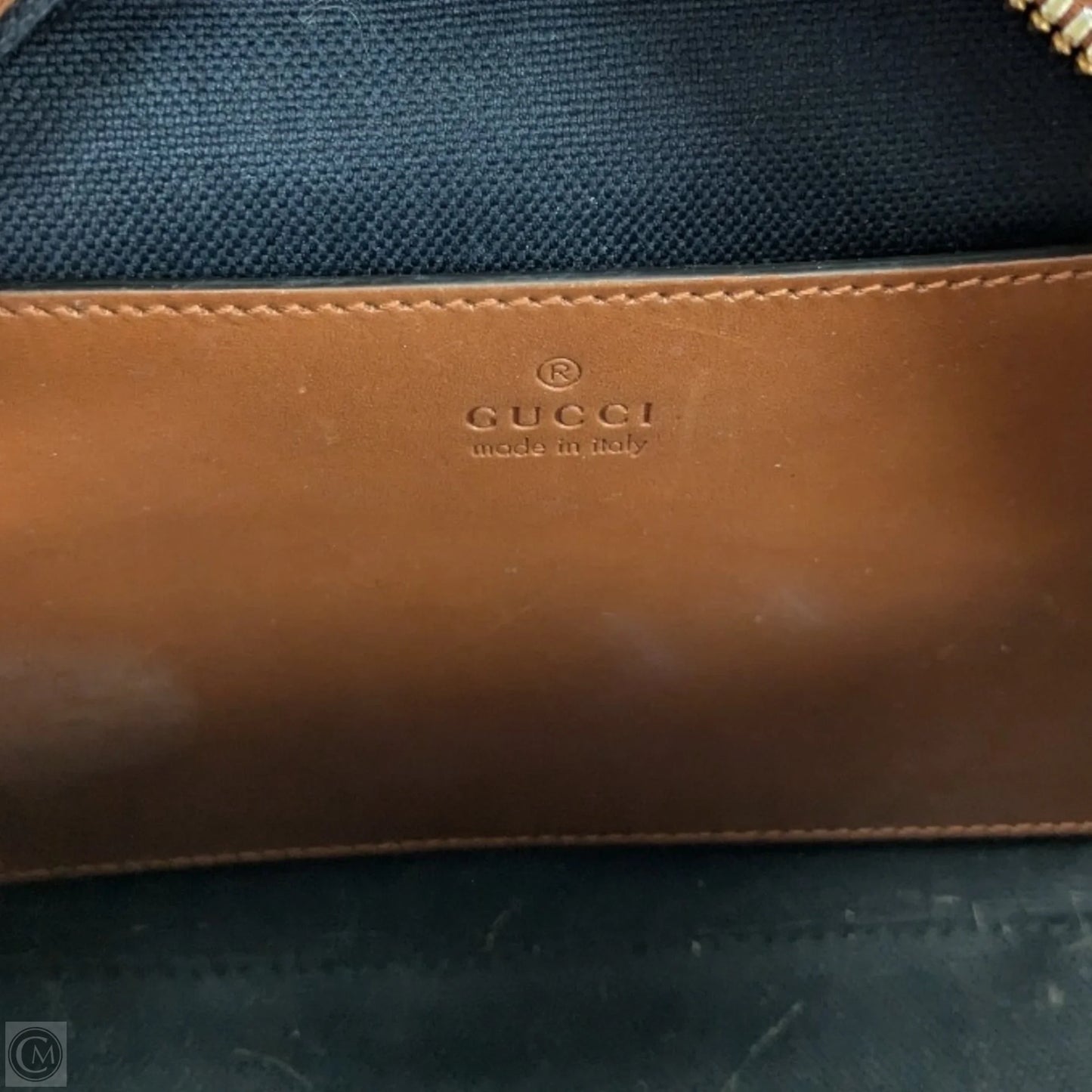 Handbag Luxury Designer By Gucci, Size: Small