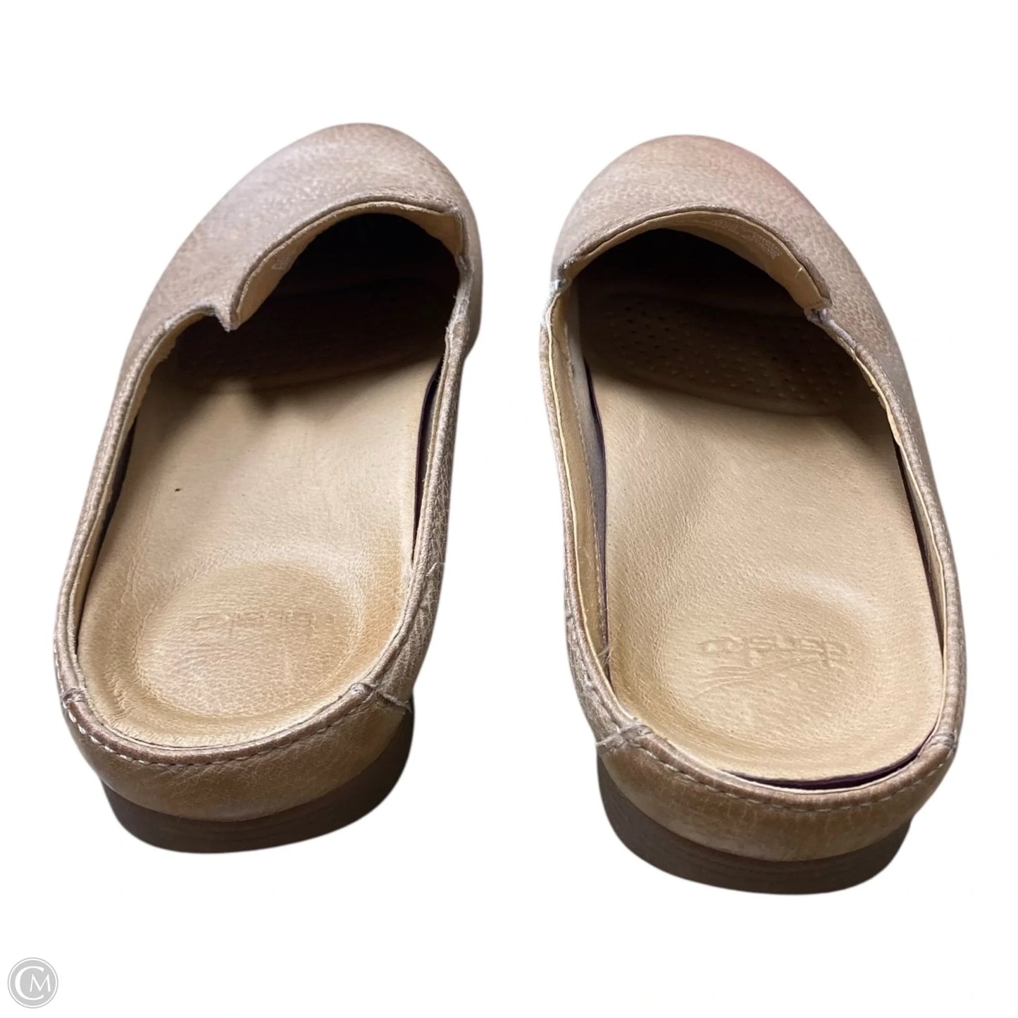 Shoes Flats By Dansko In Tan, Size: 6.5