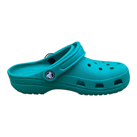 Sandals Flats By Crocs  Size: 6