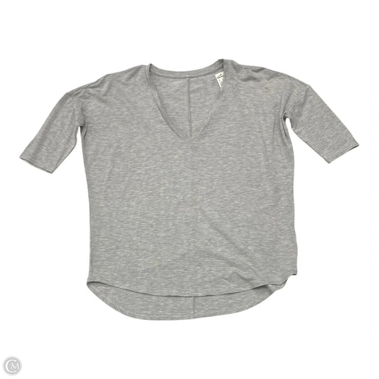 Top Short Sleeve By Express In Grey, Size: S
