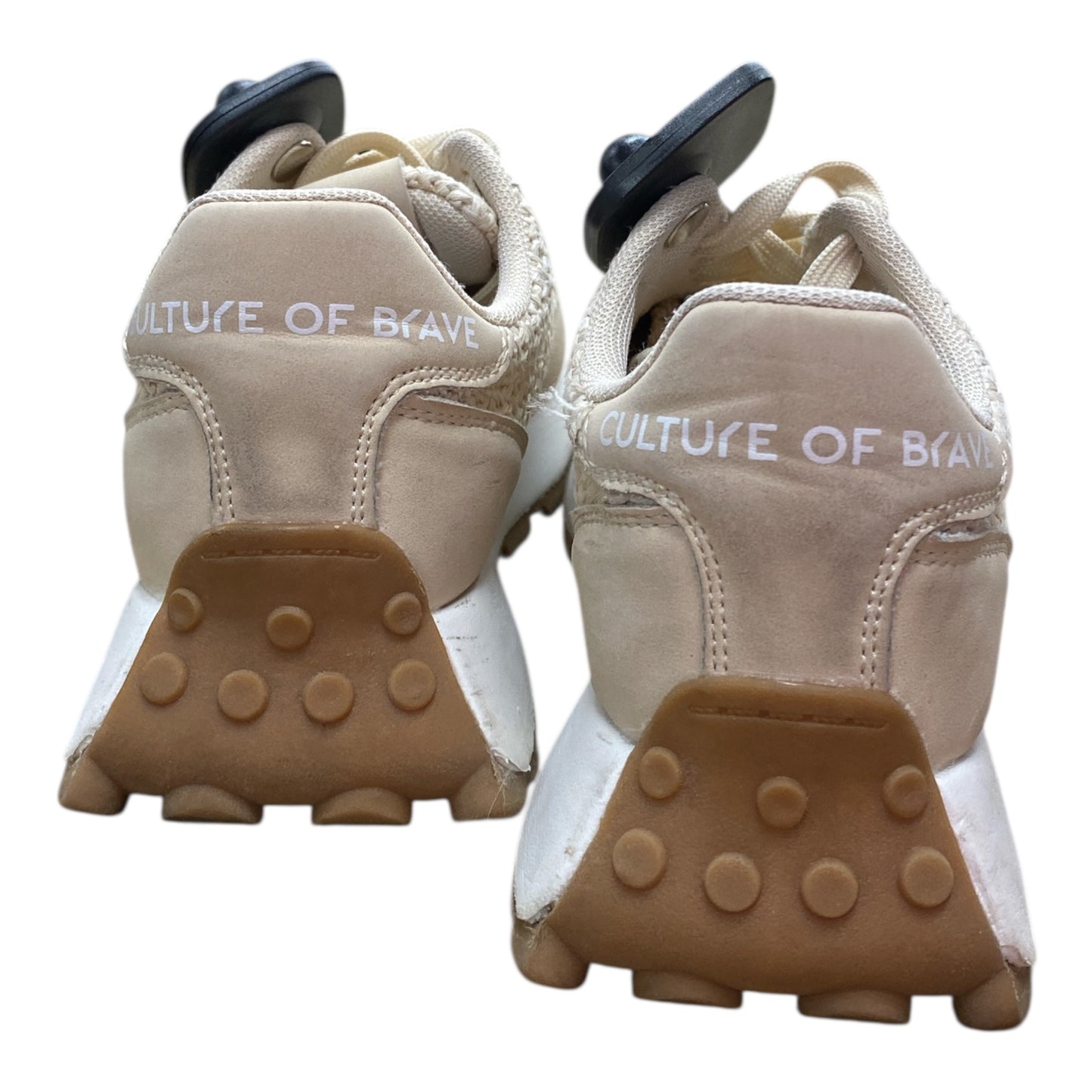 Shoes Sneakers By Cmc In Beige, Size:6