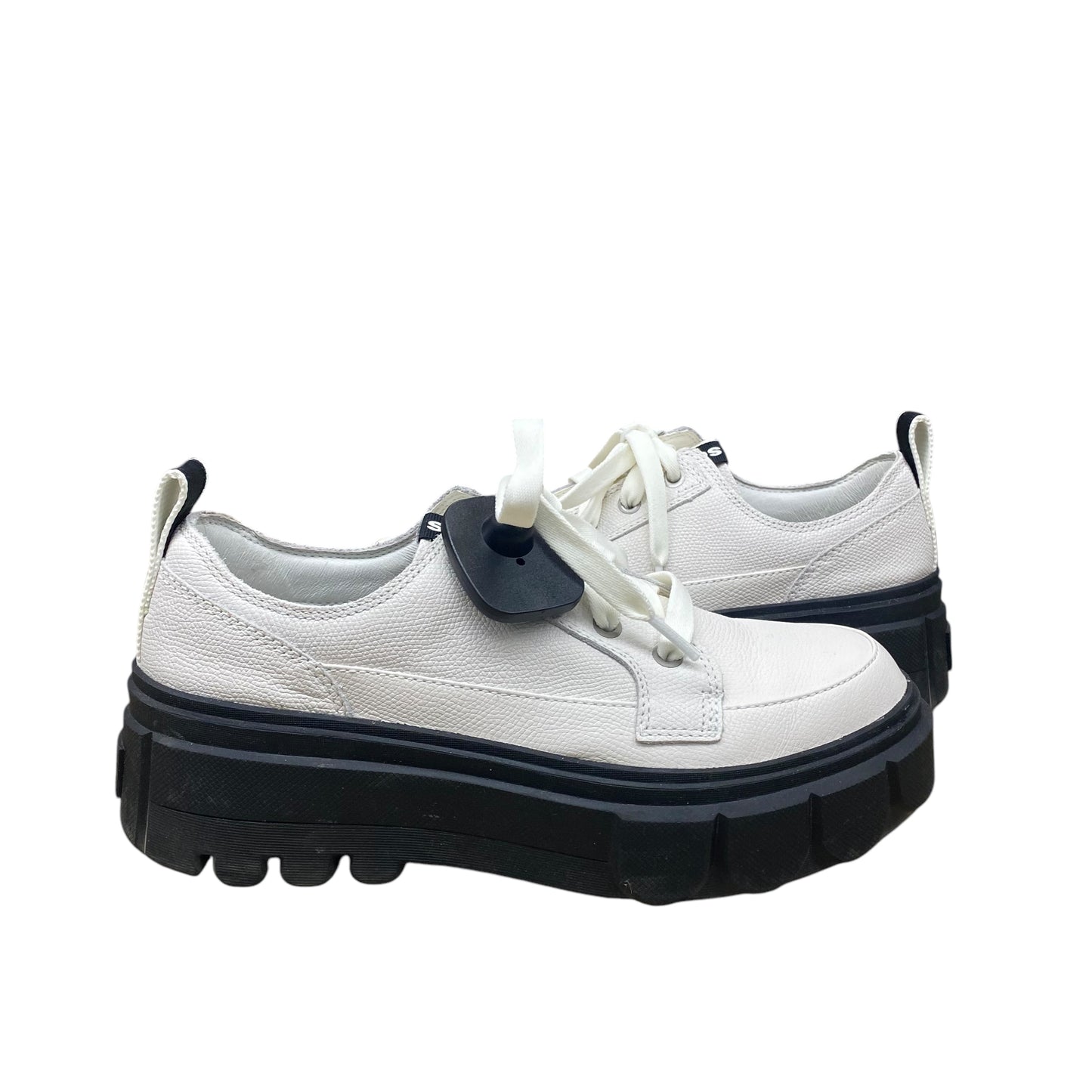 Shoes Designer By Sorel In Black & Cream, Size:8.5