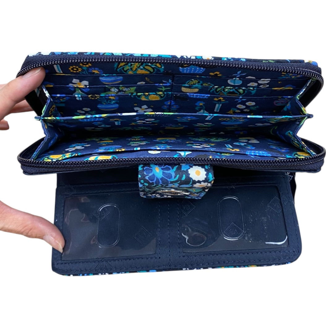 Wallet By Vera Bradley In Multi, Size:Large