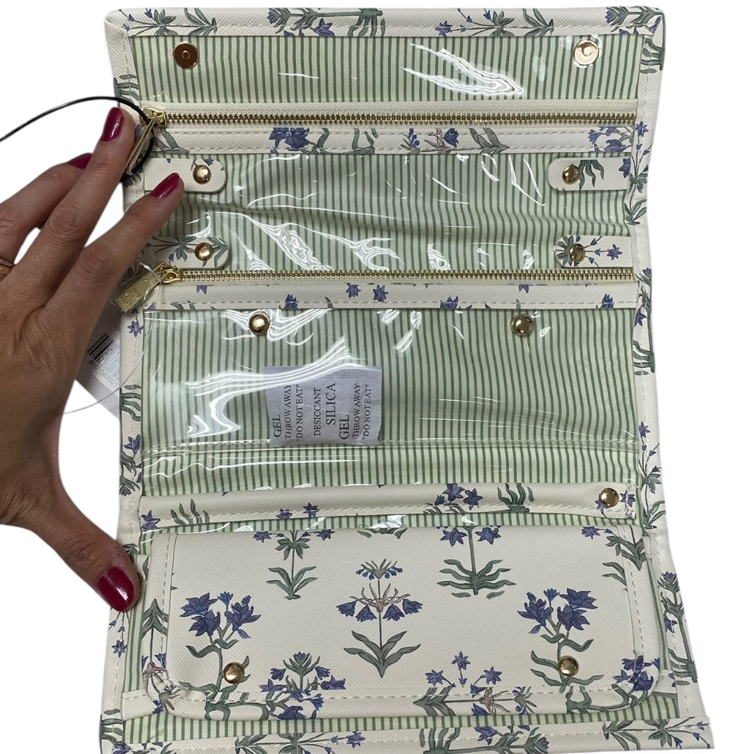 Makeup Bag By Cmc In Floral Print, Size:Medium