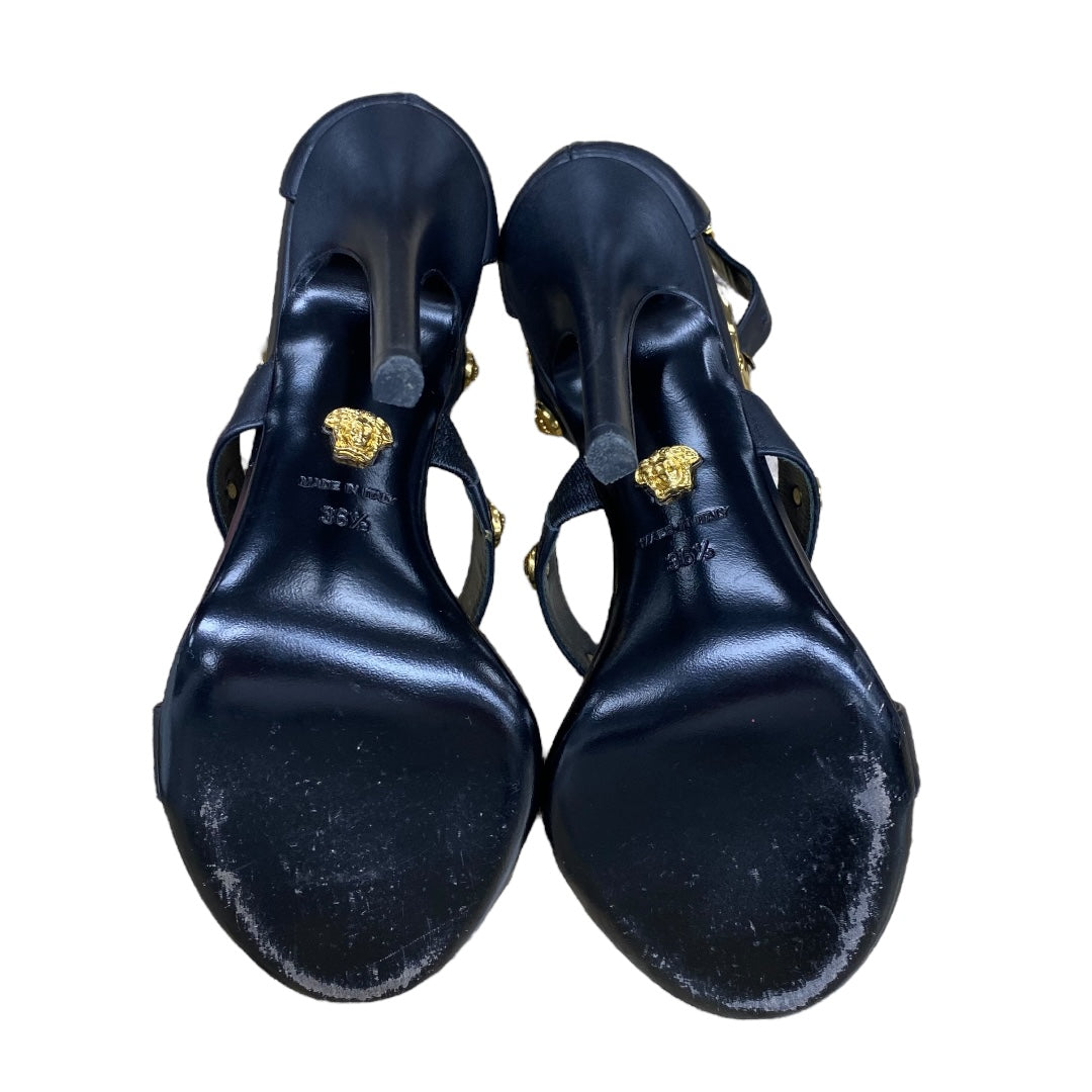 Sandals Luxury Designer By Versace In Black & Gold, Size:6.5