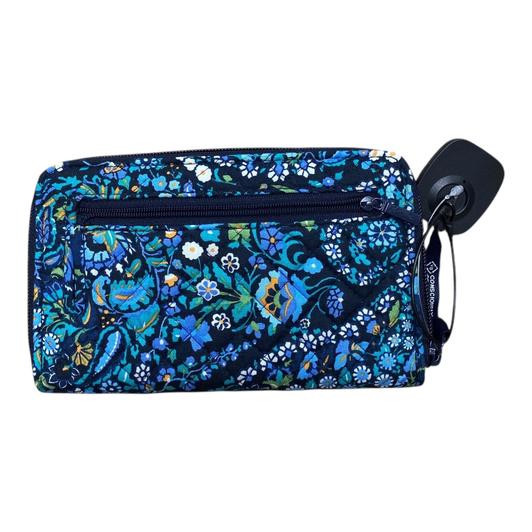 Wallet By Vera Bradley In Multi, Size:Large