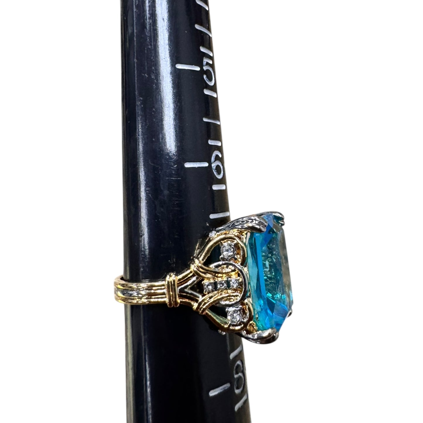 Ring Statement By Cmc In Blue & Gold, Size:7