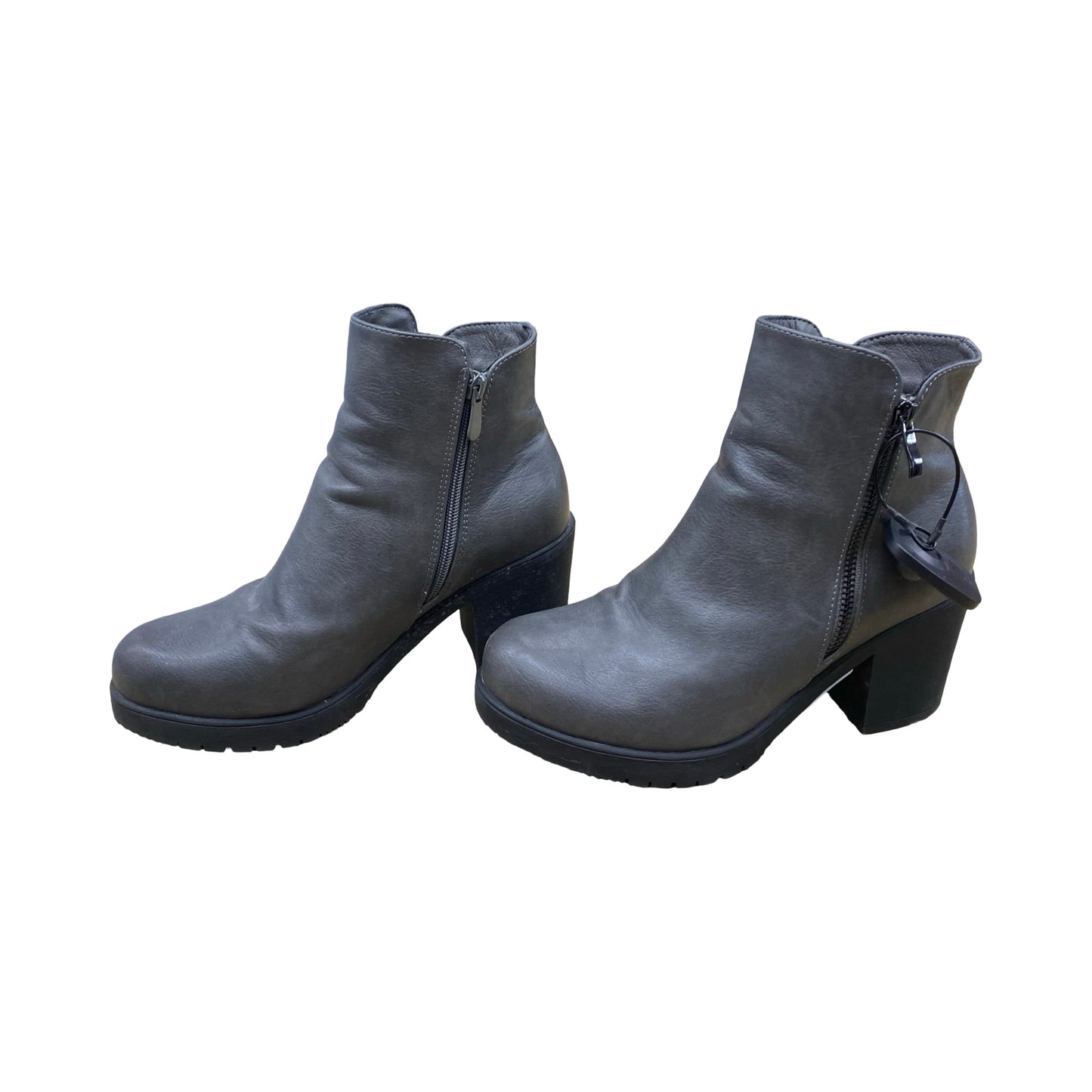 Boots Ankle Heels By Clothes Mentor In Grey, Size:8.5
