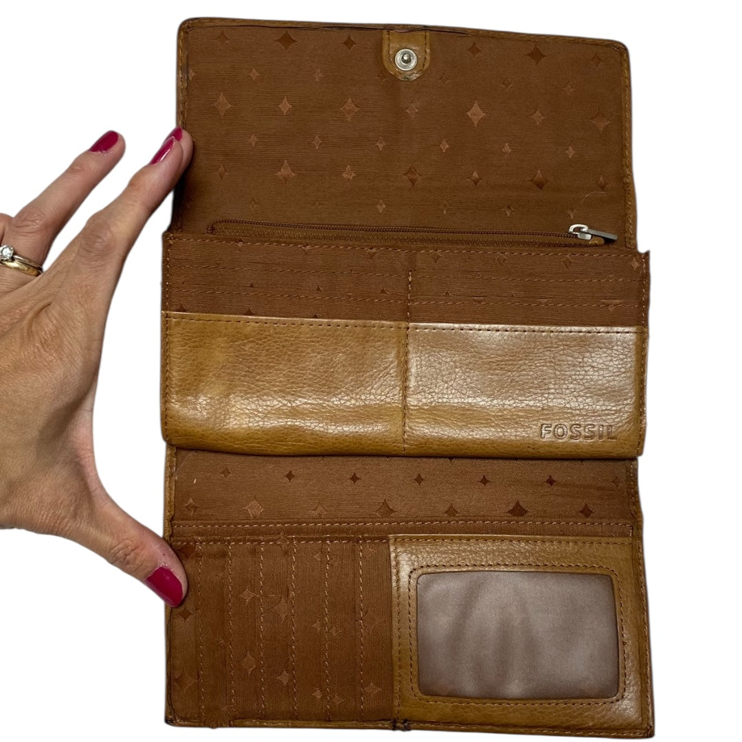Wallet By Fossil In Brown, Size:Large