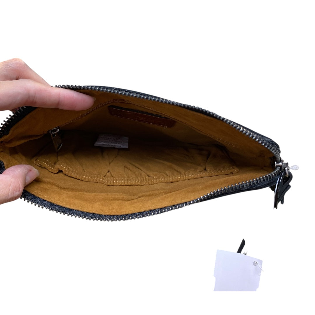 Wristlet Designer By Patricia Nash In Black, Size:Large