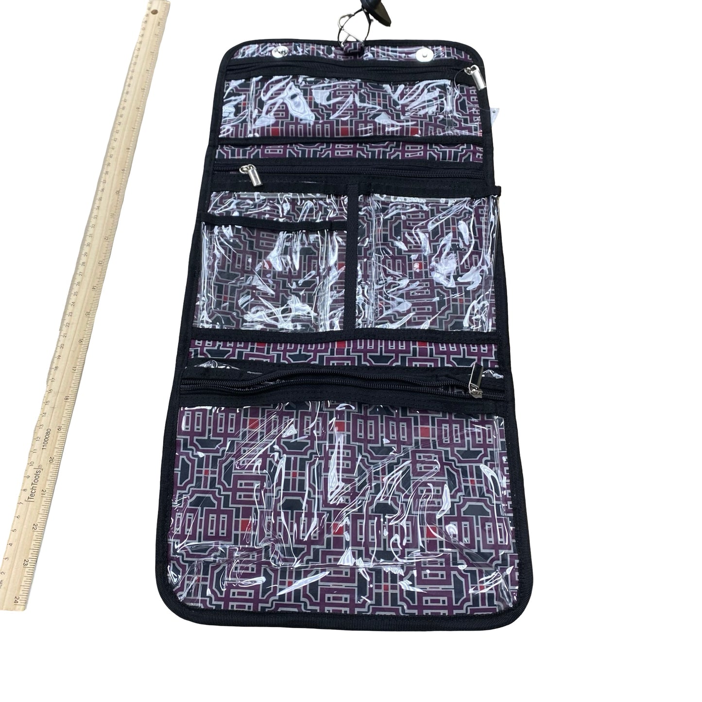 Makeup Bag By Clothes Mentor In Multi, Size:Medium