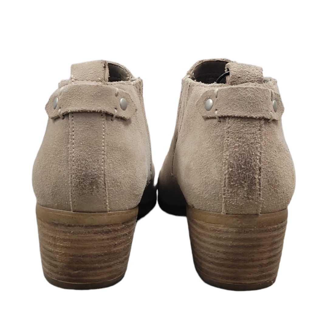 Boots Ankle Flats By Marc Fisher Size: 9