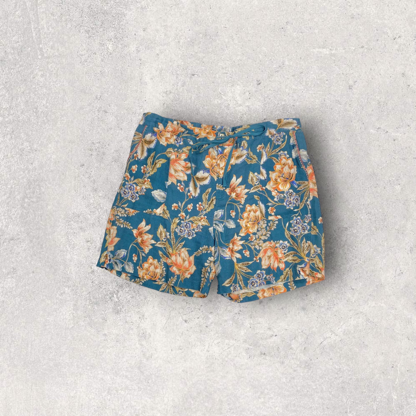 Shorts Designer By Johnny Was Size: Xl