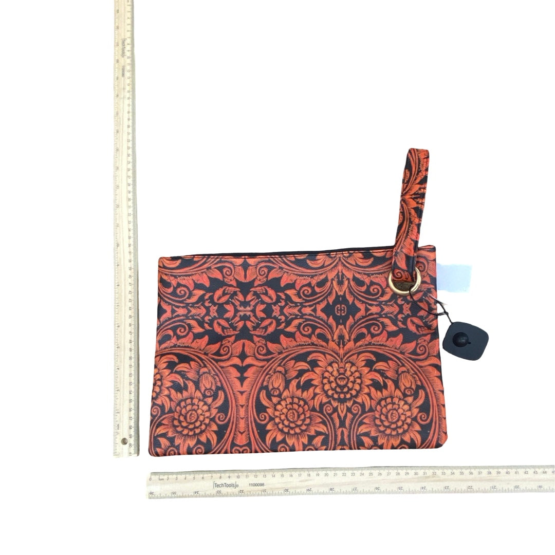 Wristlet By Clothes Mentor In Multi, Size:Large