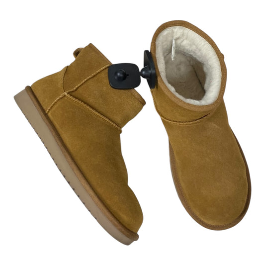 Boots Ankle Flats By Koolaburra By Ugg In Brown, Size:8