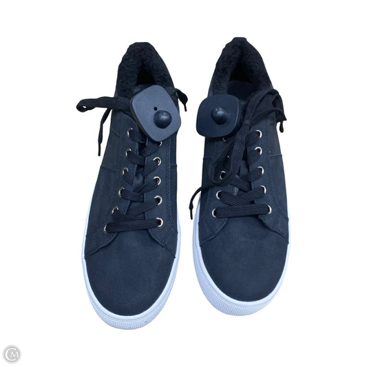 Shoes Sneakers By Cmc In Black, Size: 9.5