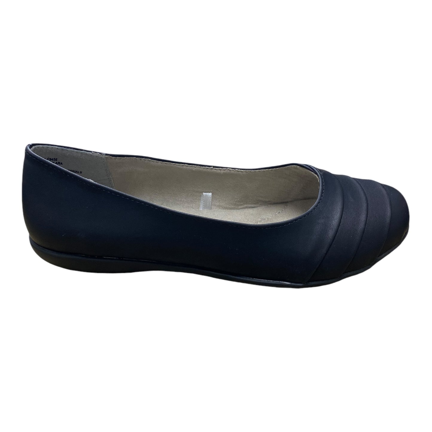 Shoes Flats By White Mountain In Black, Size: 9