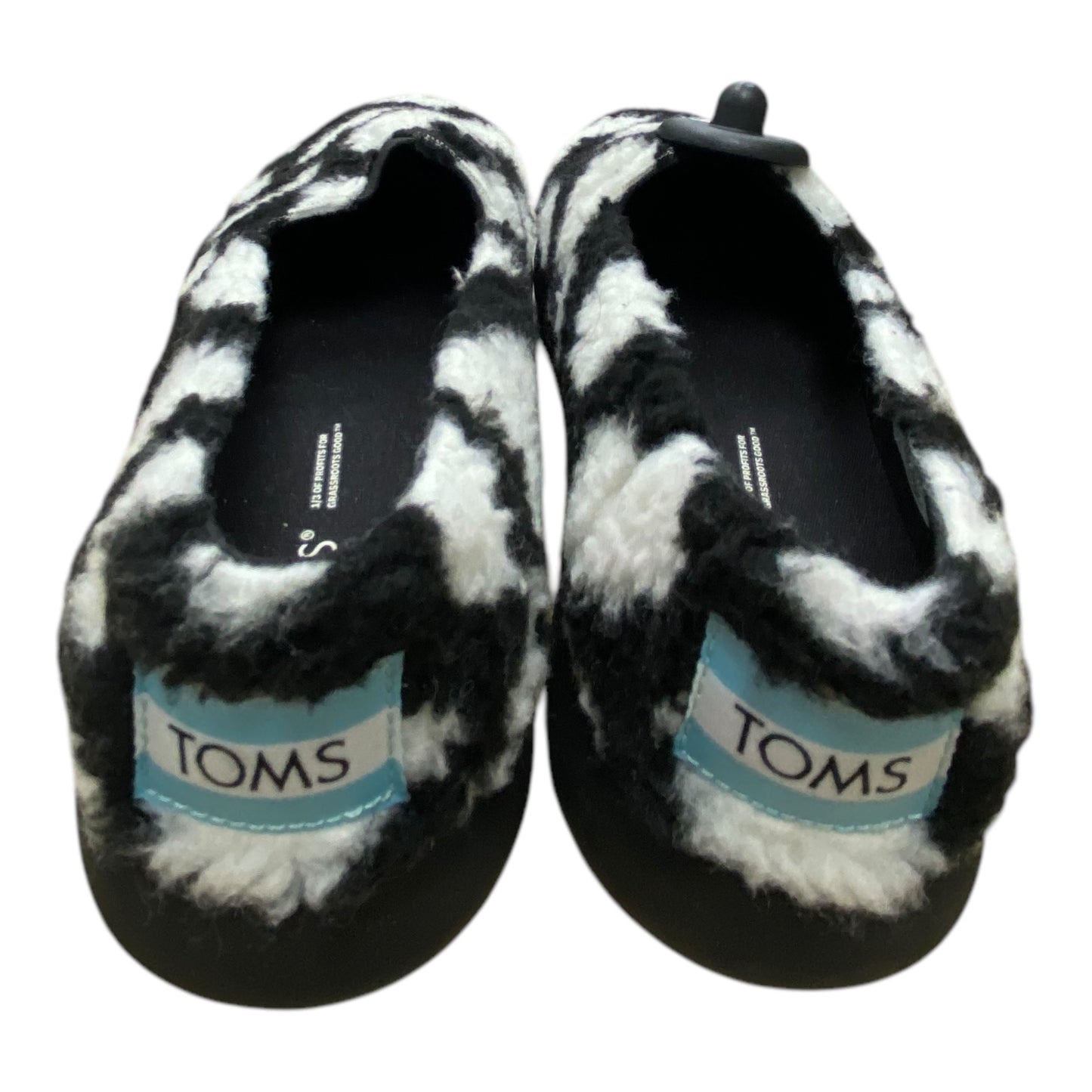 Shoes Flats By Toms In Black & White, Size: 8