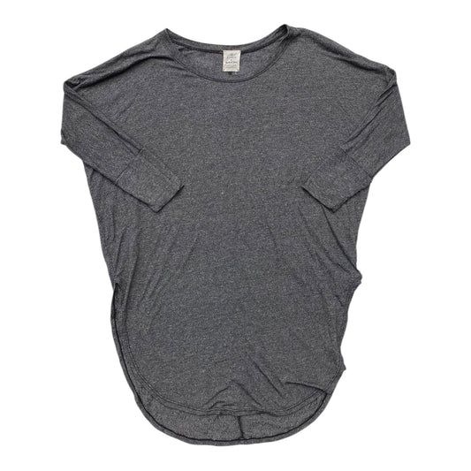 Top Long Sleeve By Evereve In Grey, Size: Xs