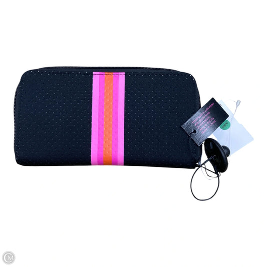 Wallet By Haute Shore, Size: Medium