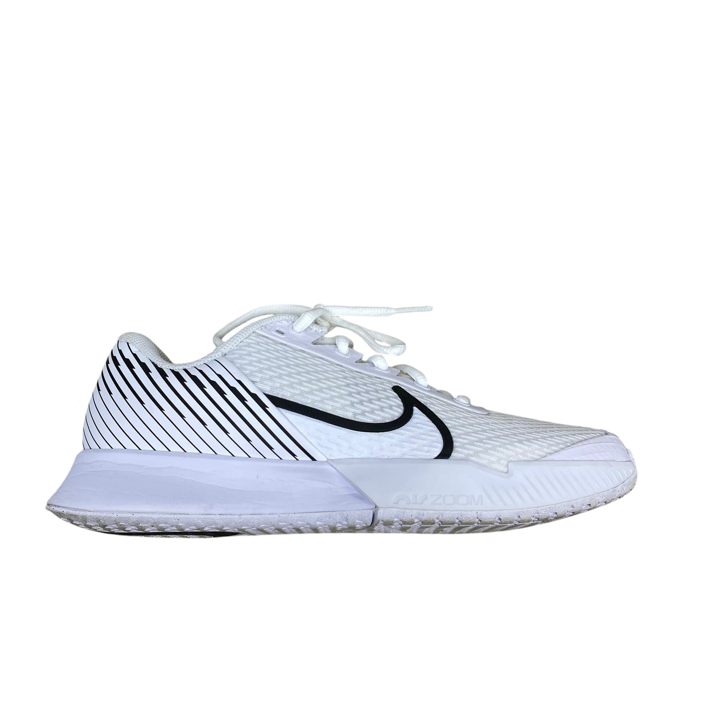 Shoes Athletic By Nike In White, Size: 8