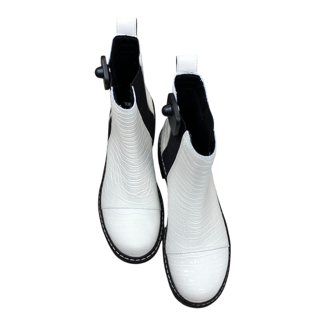 Boots Designer By Sorel In Black & White, Size:10