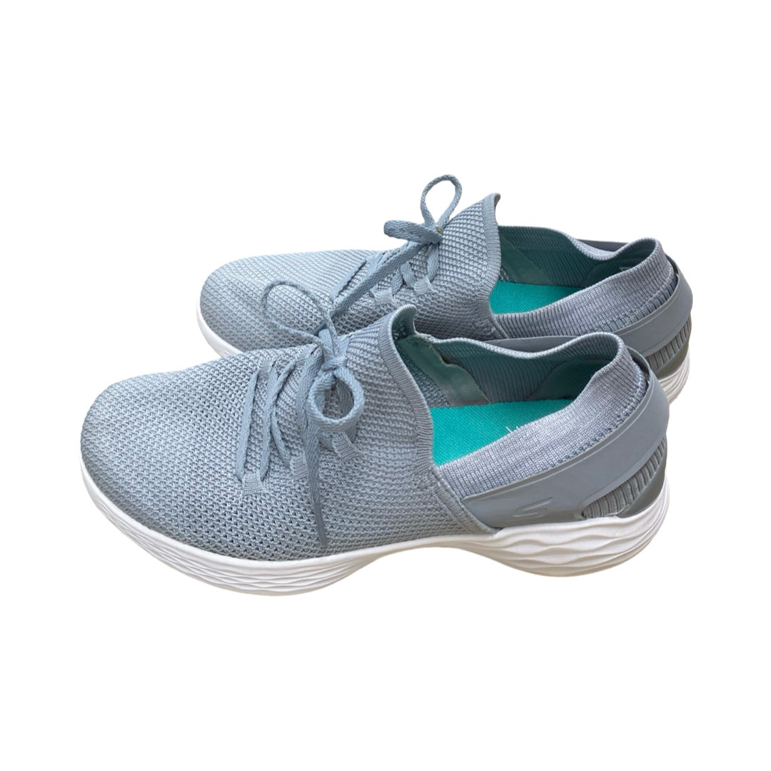 Shoes Athletic By Skechers In Grey, Size:7.5
