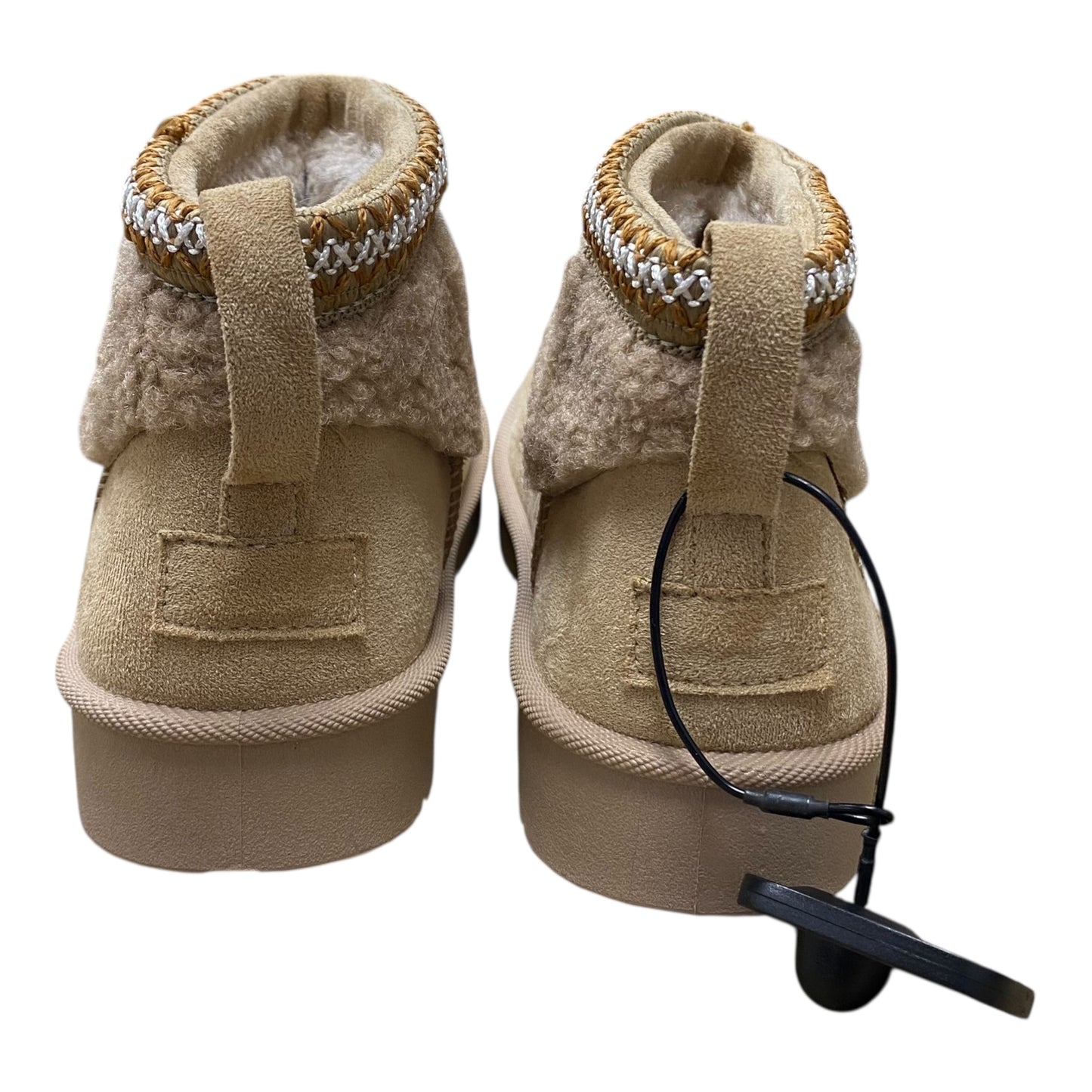 Boots Ankle Flats By Clothes Mentor In Brown, Size:7.5