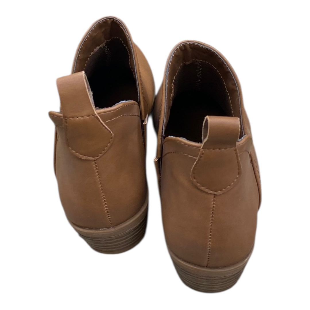 Boots Ankle Heels By Cmc In Brown, Size:5.5