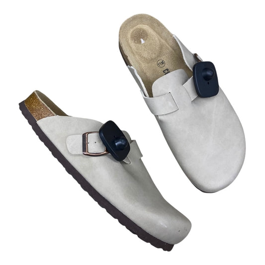 Shoes Flats By Cushionaire In Taupe, Size:11