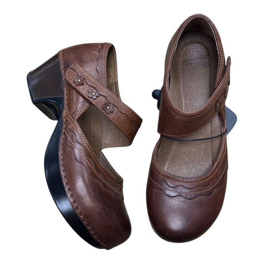 Shoes Heels Block By Dansko In Brown, Size:8.5