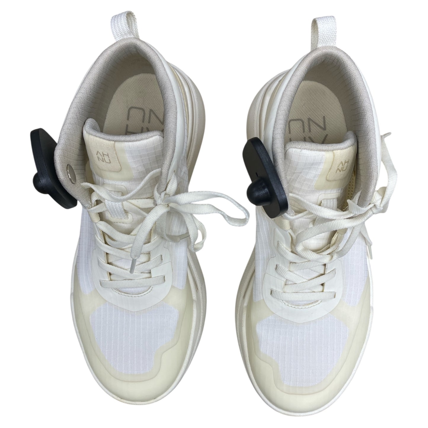 Shoes Athletic By Cmb In Cream, Size:8