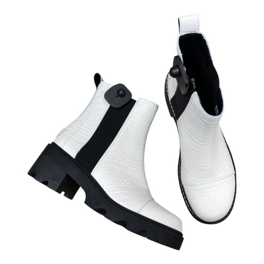Boots Designer By Sorel In Black & White, Size:10