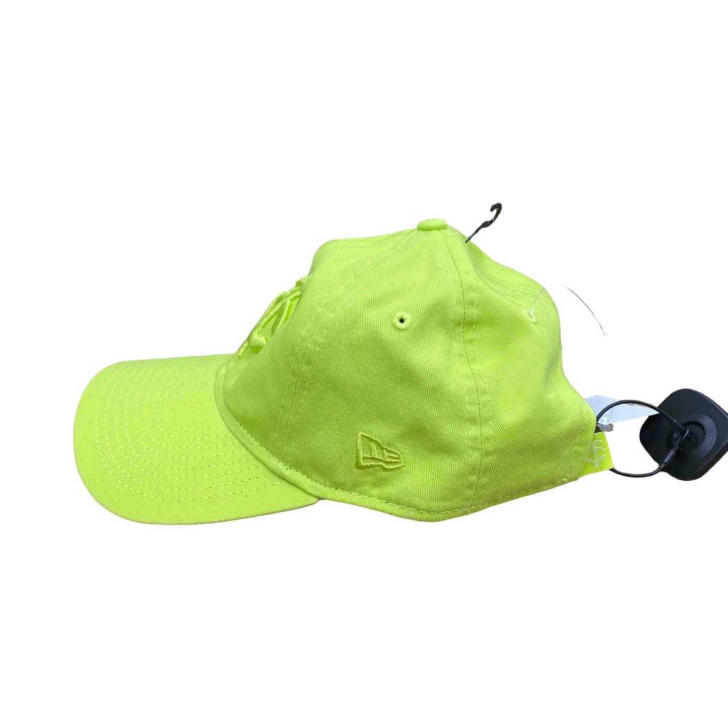 Hat Baseball Cap By Clothes Mentor In Green