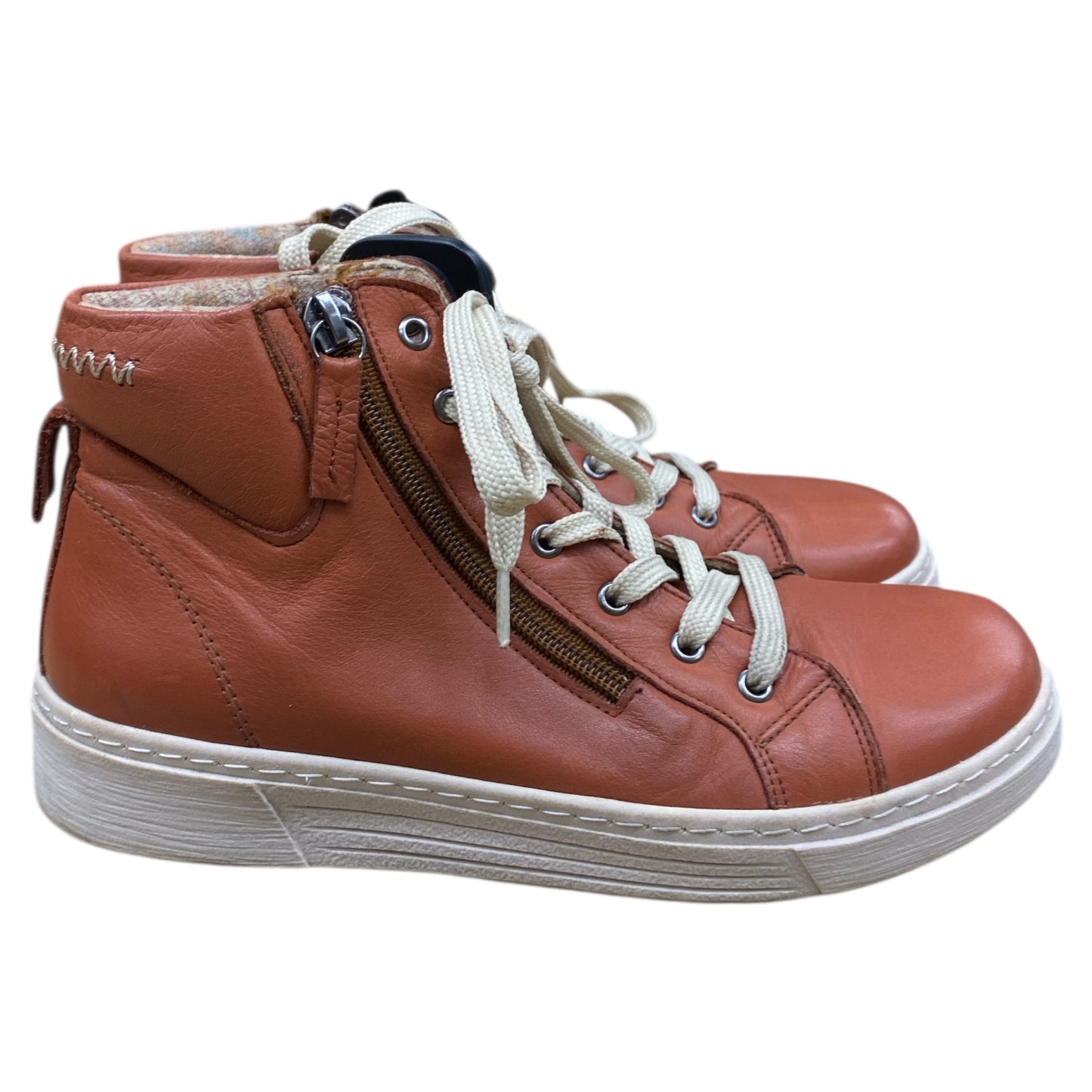 Boots Ankle Flats By Cmc In Brown, Size:6.5