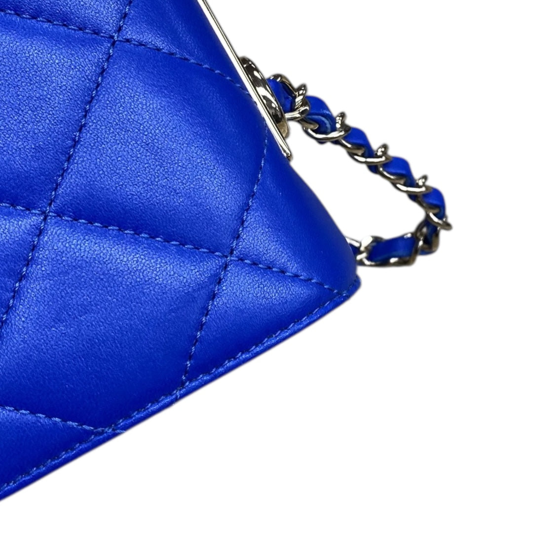 Handbag Luxury Designer By Chanel, Size: Medium