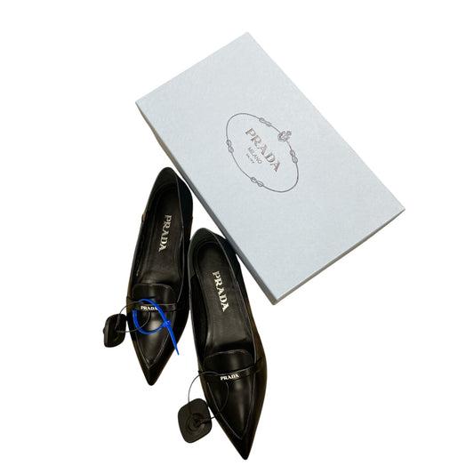 Shoes Luxury Designer By Prada In Black, Size:8.5