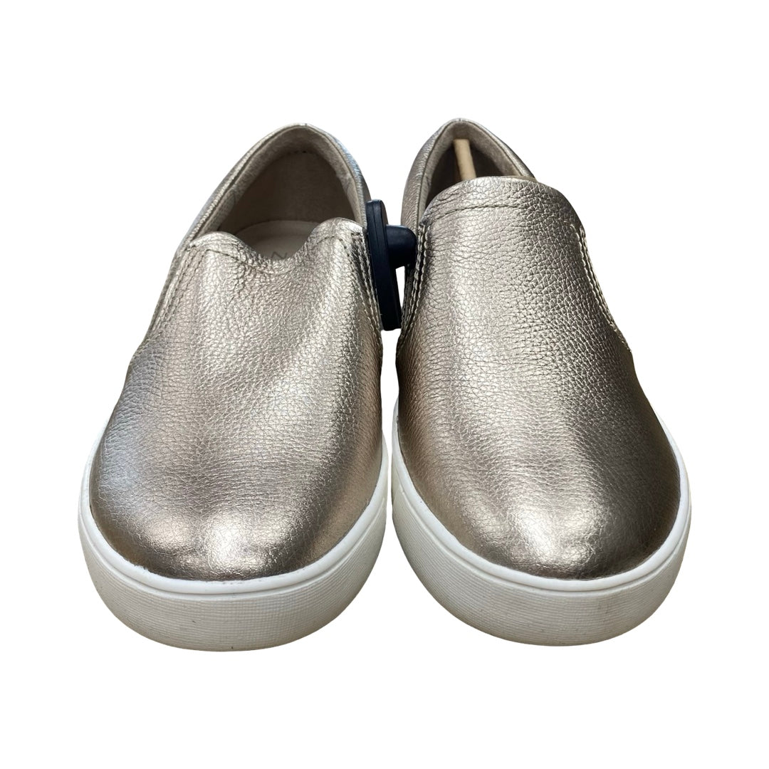 Shoes Flats By Naturalizer In Gold, Size:10