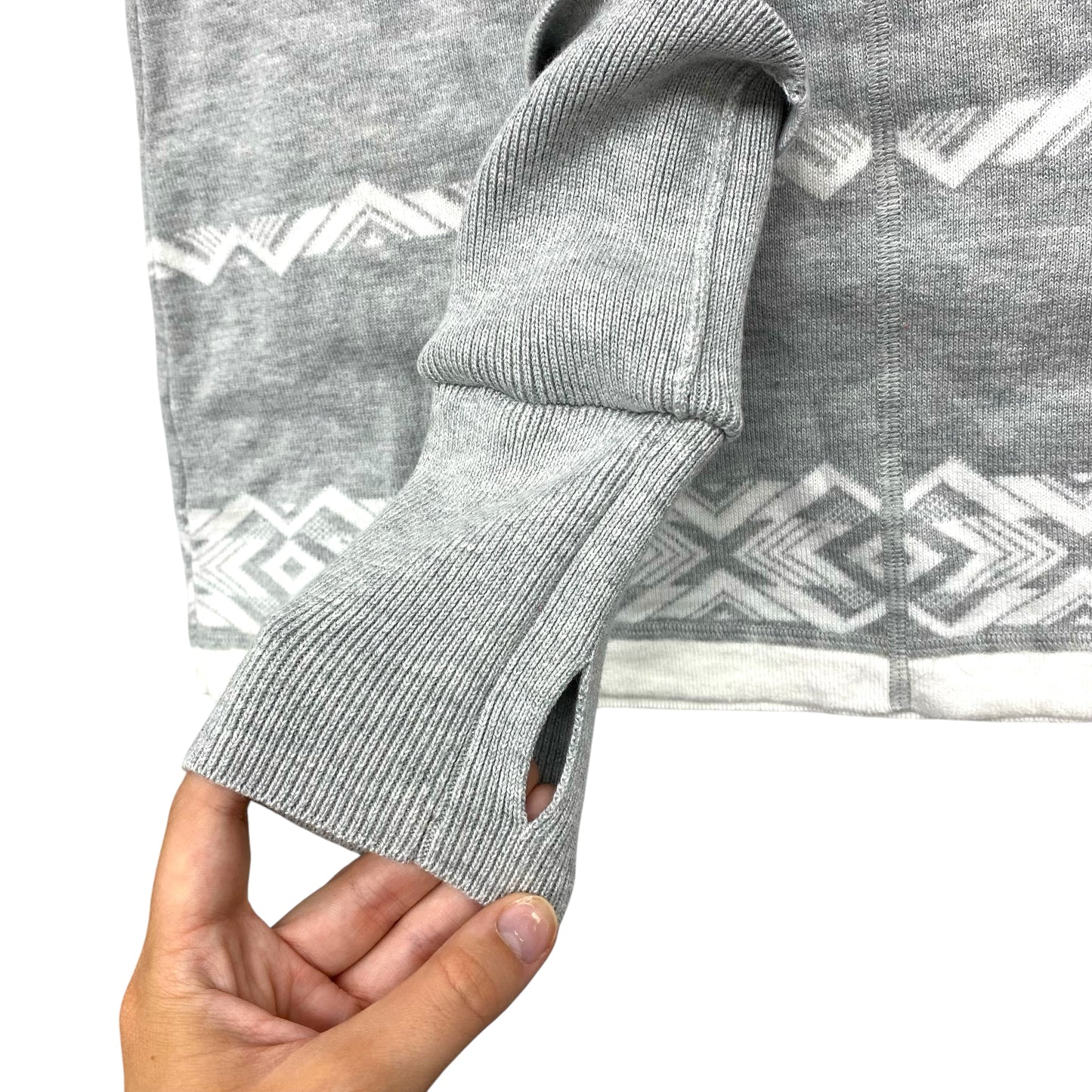 Sweater By Aspen In Grey & White, Size:S