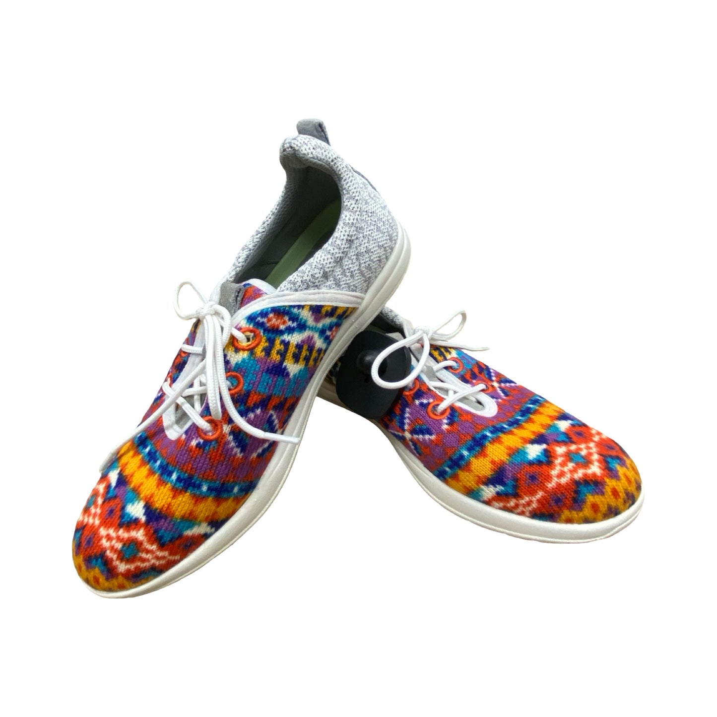 Shoes Sneakers By Minnetonka In Multi, Size:7