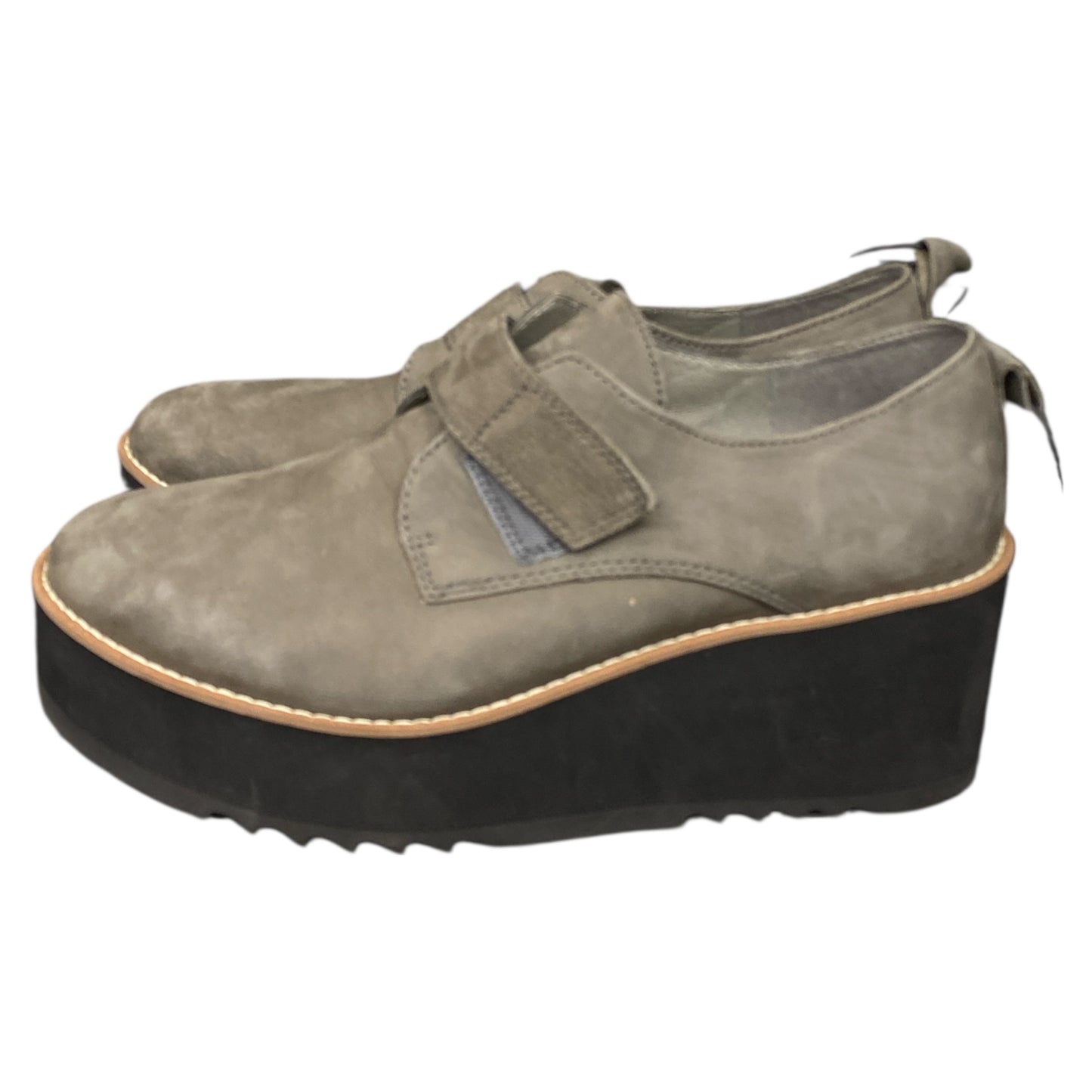 Shoes Designer By Eileen Fisher In Grey, Size:8