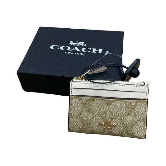 Id/Card Holder Designer By Coach In Brown & Cream