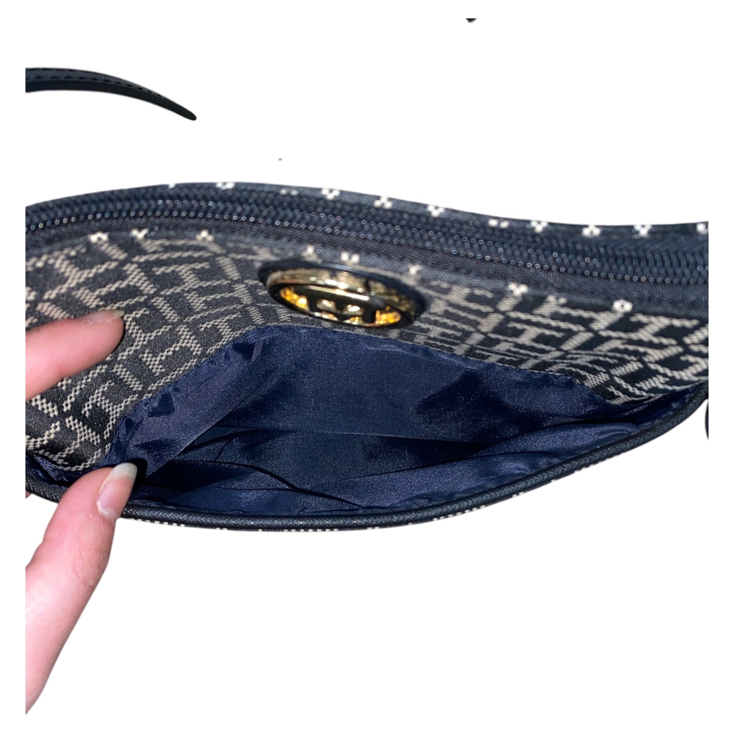 Handbag By Tommy Hilfiger In Black & Cream, Size:Small