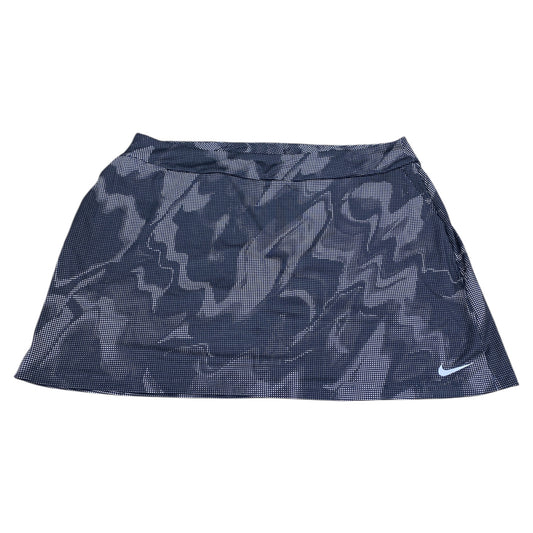 Athletic Skort By Nike In Grey, Size:1X