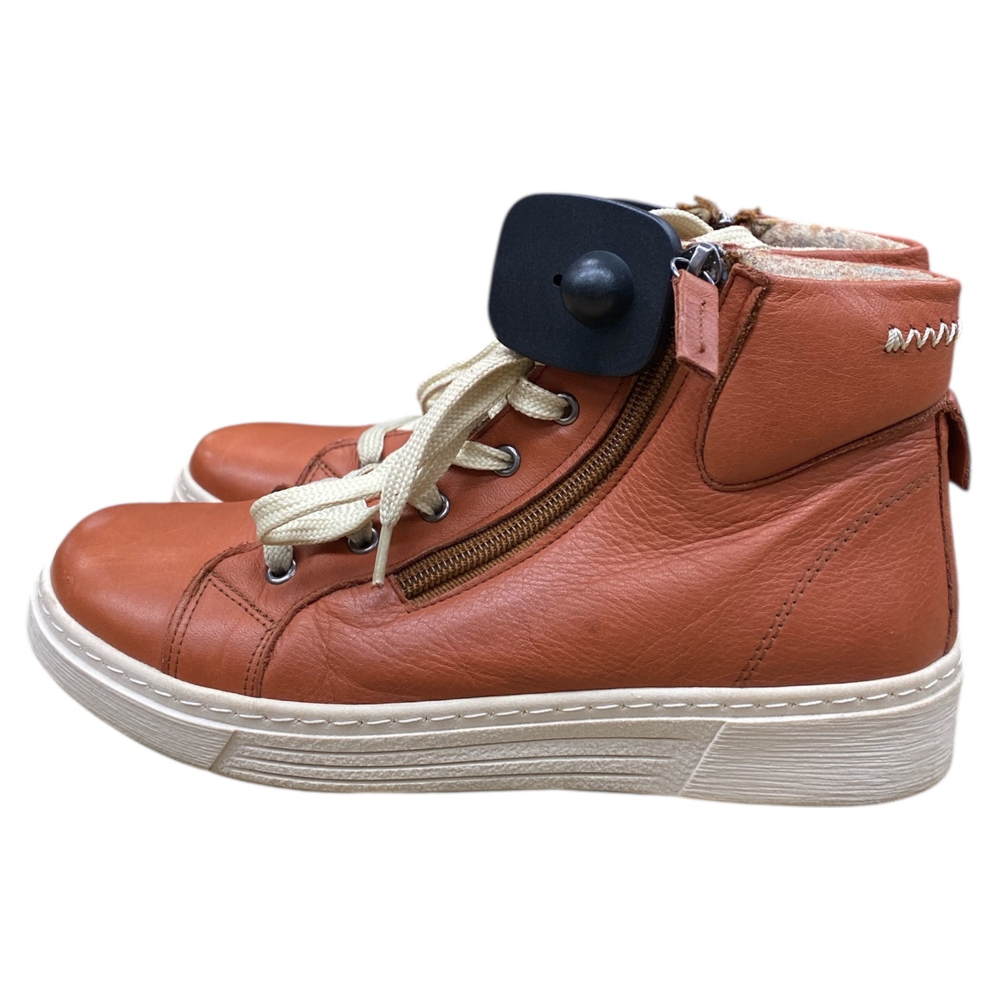 Boots Ankle Flats By Cmc In Brown, Size:6.5