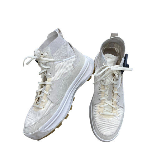 Shoes Designer By Sorel In White, Size:8.5