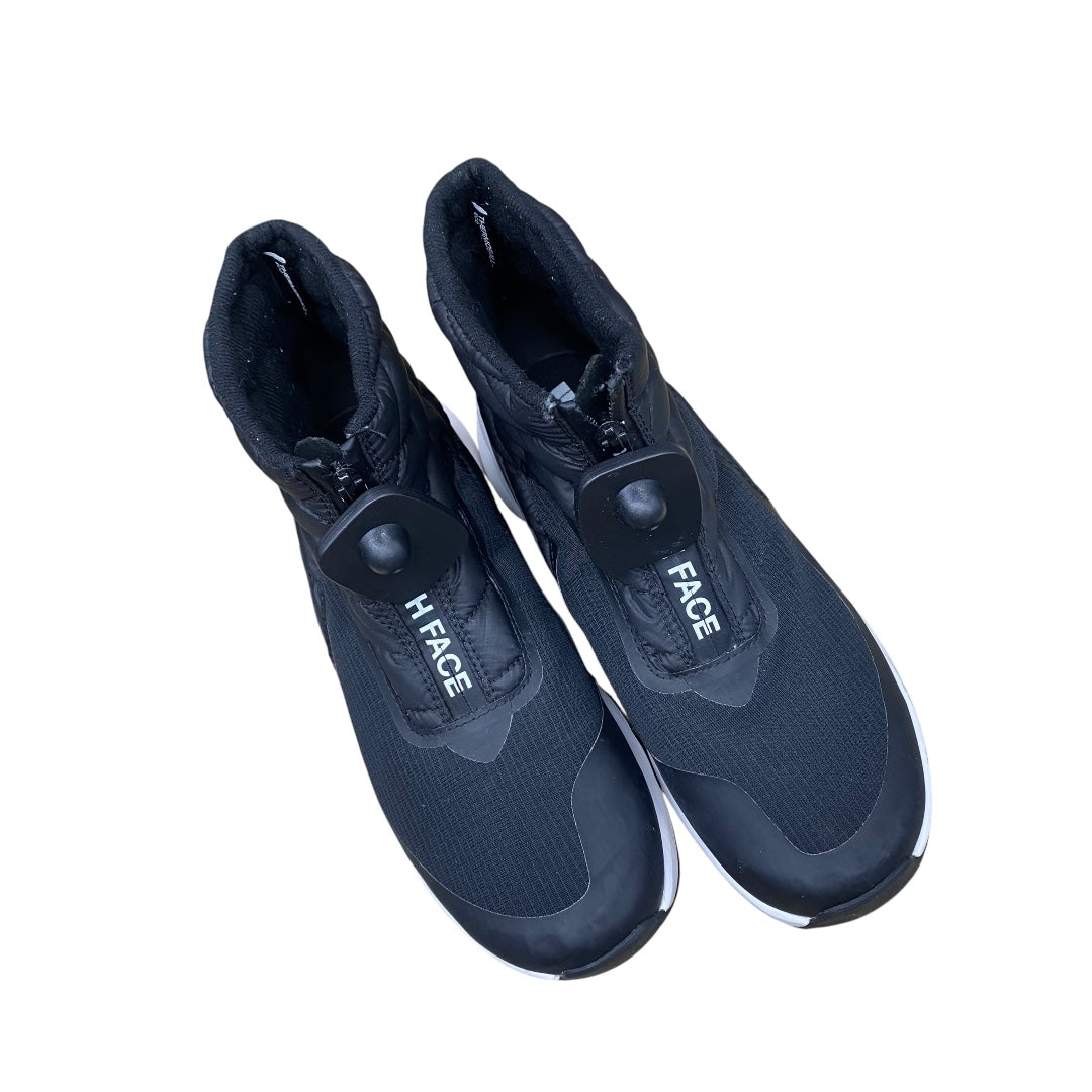 Boots Ankle Flats By The North Face In Black & White, Size:9