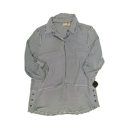 Top 3/4 Sleeve By Chicos In Striped Pattern, Size:M