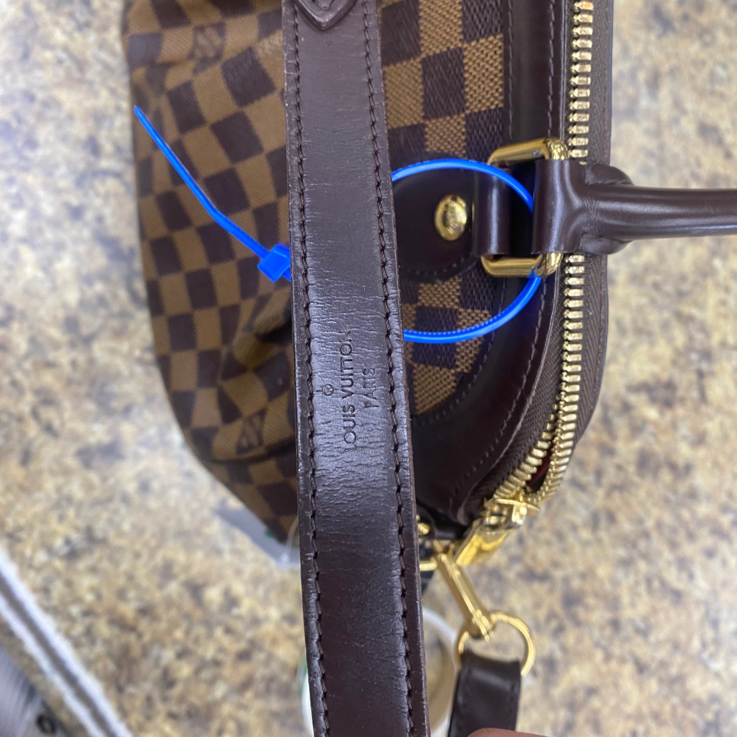 Handbag Luxury Designer By Louis Vuitton In Brown, Size:Medium
