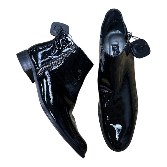 Boots Ankle Flats By EXCLUSIF In Black, Size:8